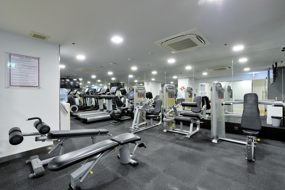 images/facilities/Gym/1.jpg