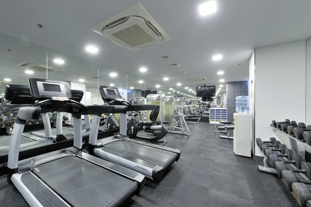 images/facilities/Gym/1.jpg